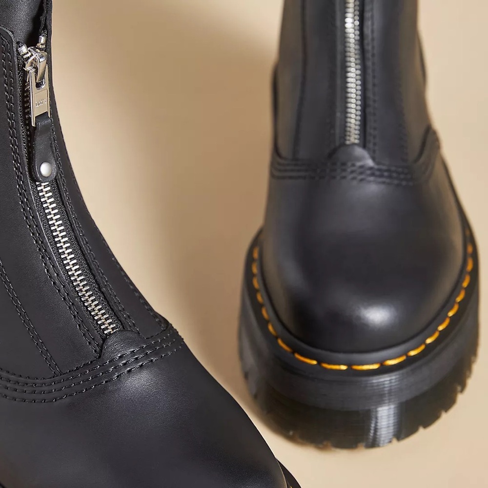 🆕NIB Dr. Martens Jetta Sendal Leather Boot size 9 - Picture 3 of 16